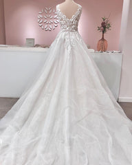 Vintage A-Line Deep V-Neck Backless Ruffle Wedding Dress with Lace
