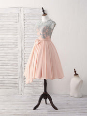 Elegant Lace Applique Short Pink Prom Dress for Bridesmaids with Sweetheart Neckline