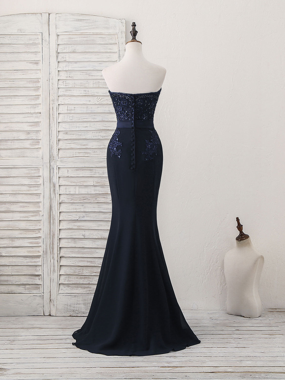 Elegant Dark Blue Sweetheart Mermaid Long Prom Evening Gown for Special Occasions
