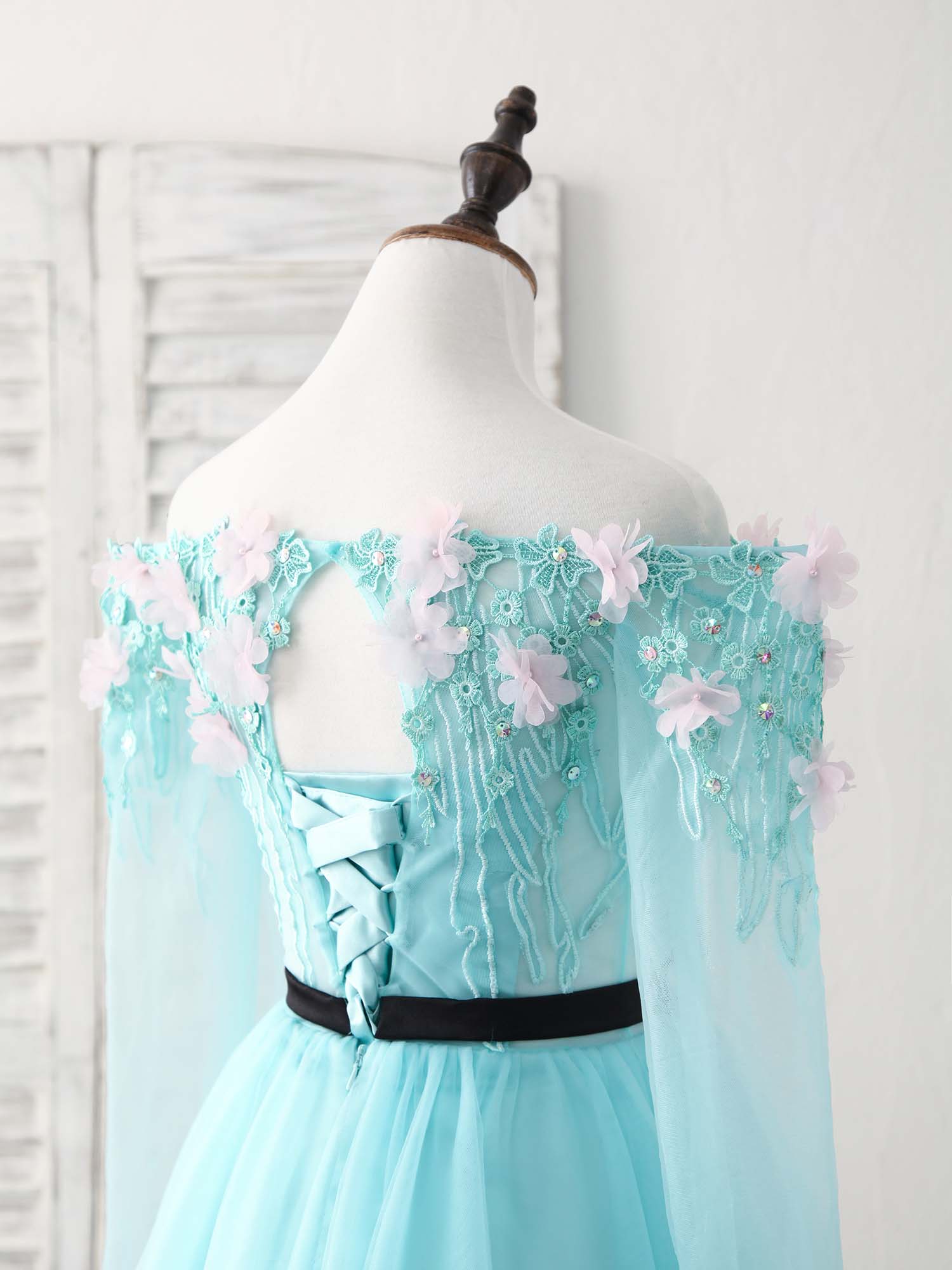 Elegant Green Tulle Lace Applique Short Prom Dress for Homecoming Events