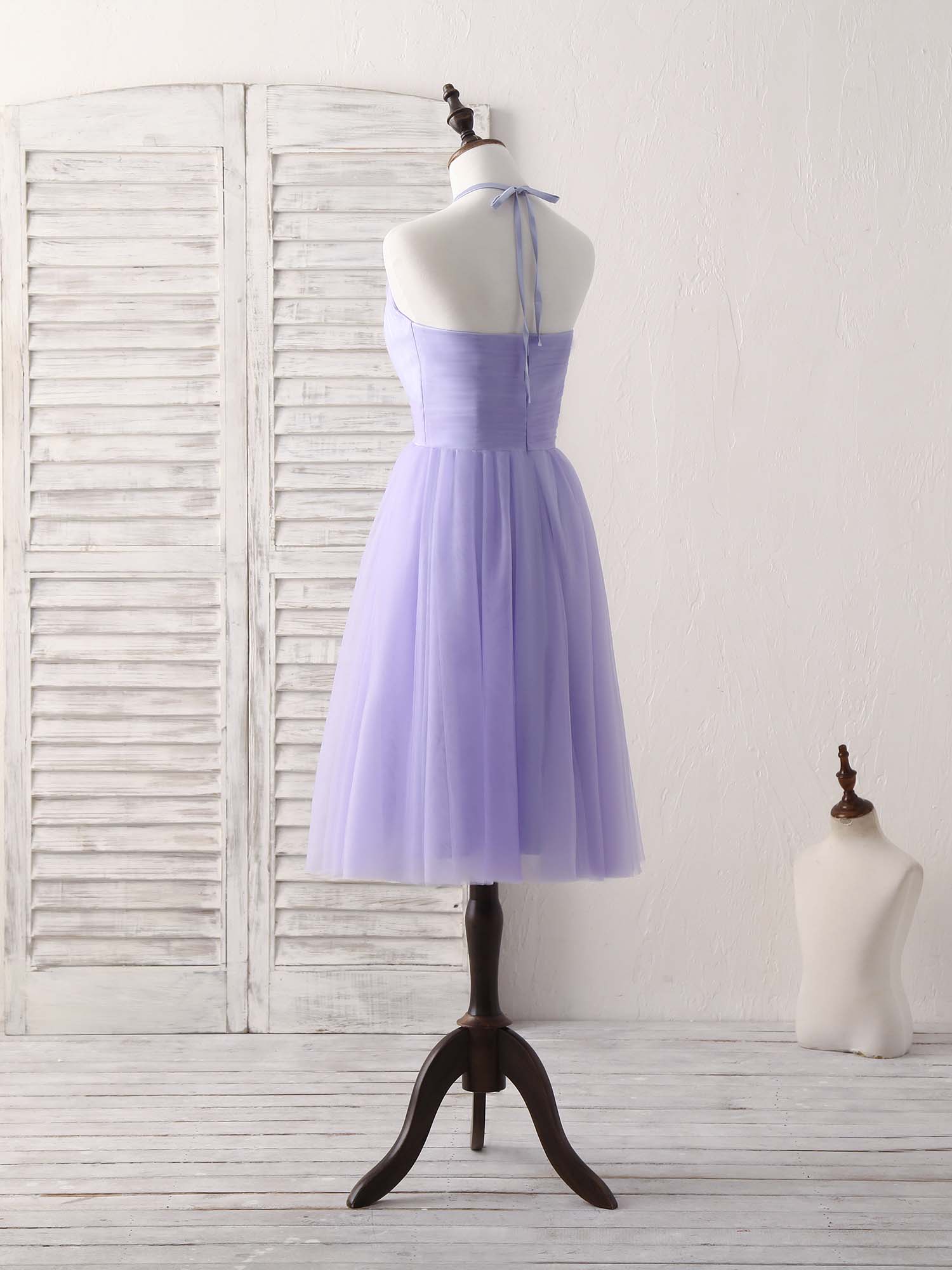 Elegant Purple Tulle Short Prom Dress: Simple Bridesmaid Dress with Flirty Silhouette Elegant Purple Tulle Short Prom Dress: Simple Bridesmaid Dress with Flirty Silhouette