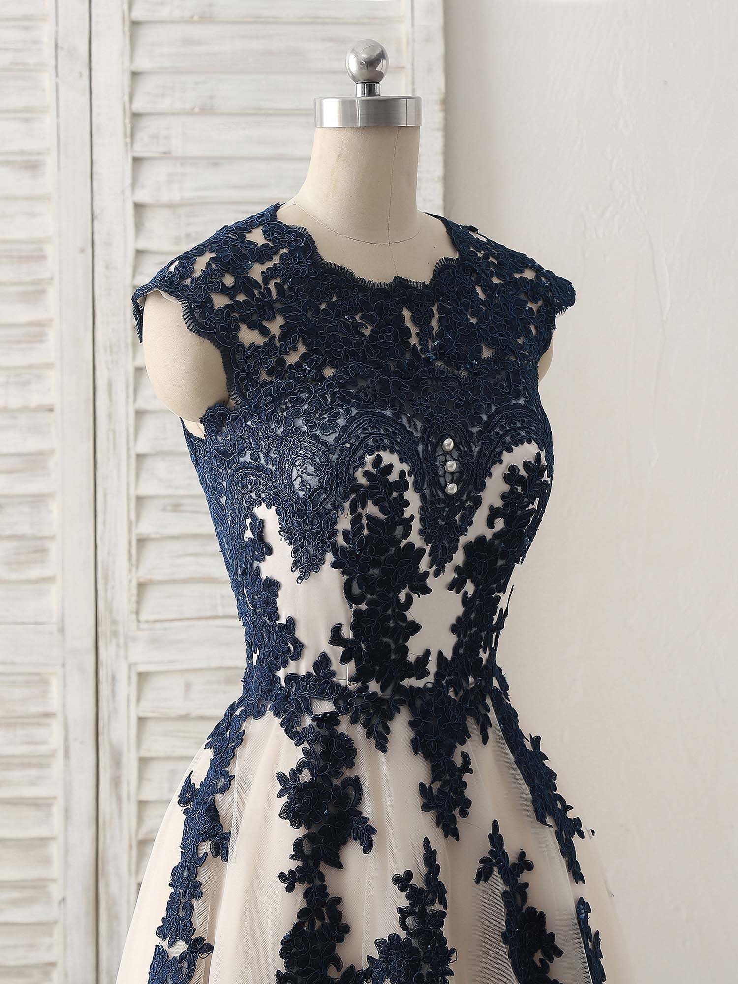 Elegant Dark Blue Lace Applique Tulle Long Prom Dress for Bridesmaids
