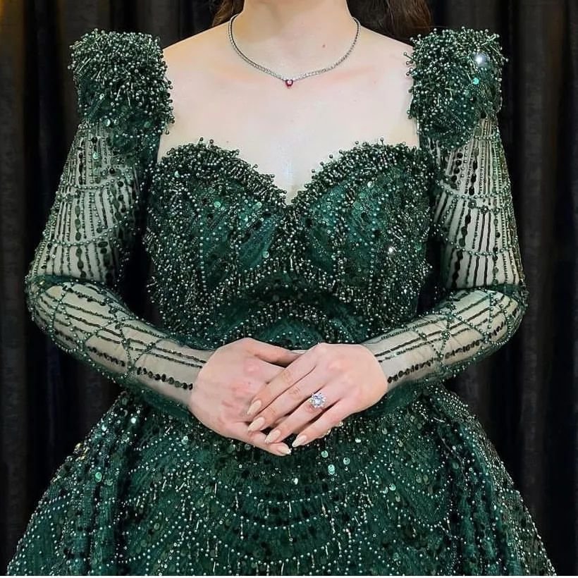 Elegant Glitter Green Mermaid Long Sleeve Prom Dress Elegant Glitter Green Mermaid Long Sleeve Prom Dress