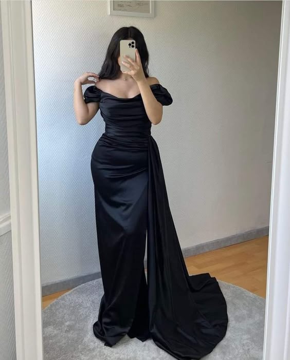 Satin Ruched Off-Shoulder Sheath Column Floor-Length Prom Dress