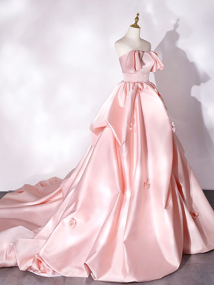 Satin Sweep-Train Long Prom Dress Elegant Formal Evening Gown