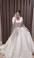 Modest White A-Line Long Sleeve Tulle Wedding Dress Floor-Length