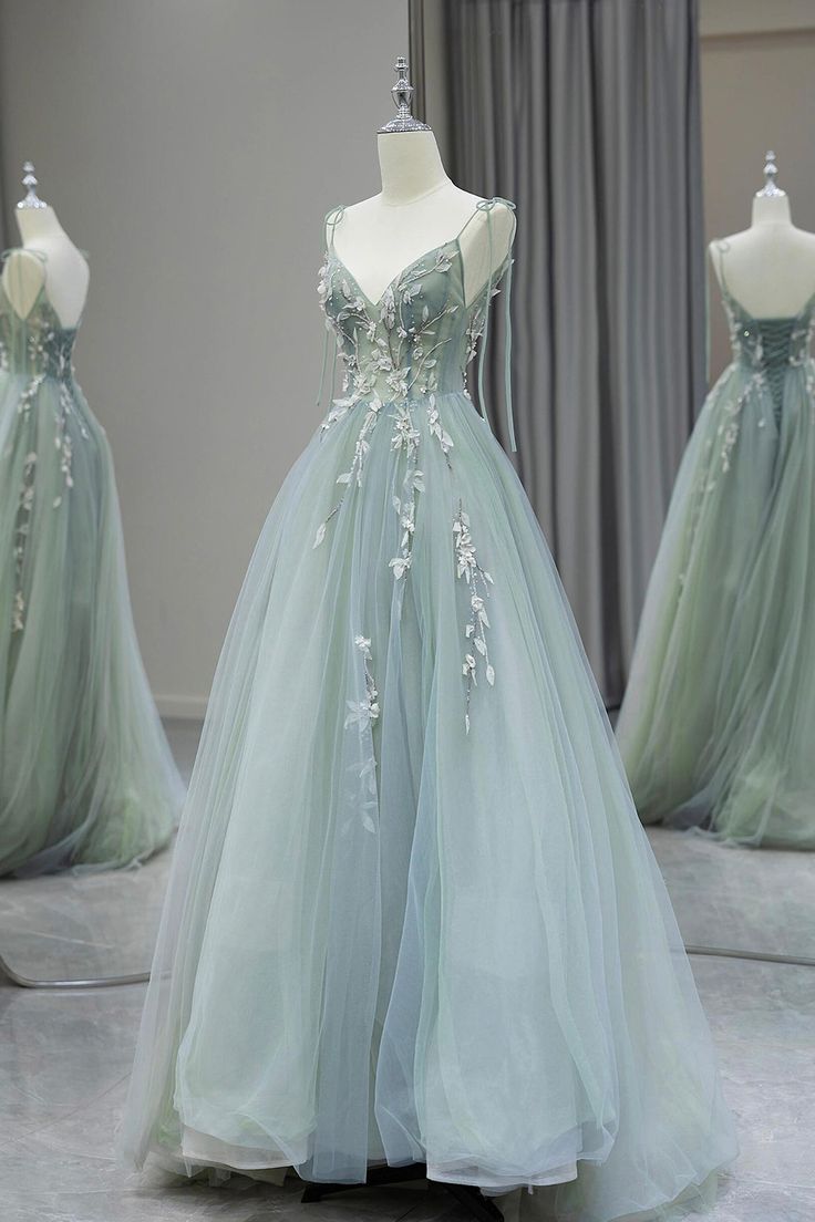 Spaghetti Strap Tulle Floor-Length V-Neck Backless Formal Dress