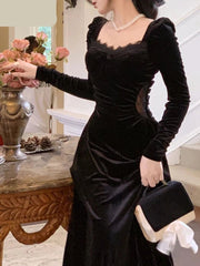Vintage Black Velvet Long Sleeve Midi Dress with Zipper