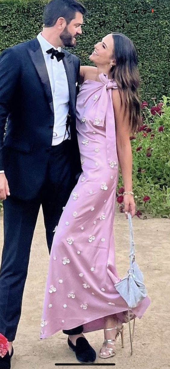 Satin Sleeveless Prom Evening Gown with Shoulder Straps Elegant