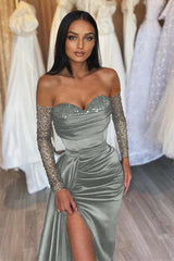 Elegant Black Sweetheart Prom Dress with Short Sleeves and Pleated Slit