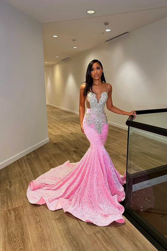 Luxurious Tulle Mermaid Prom Dress with Shoulder Straps and Beaded Details