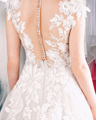 Long Mermaid Wedding Dress With Tulle Lace Elegant Bridal Gown