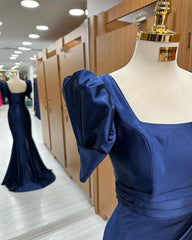 Royal Blue Mermaid Prom Dress with Bubble Sleeves and Thigh Slit