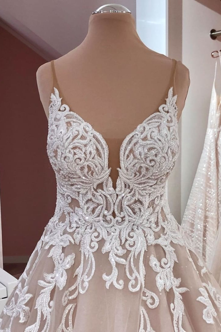 A-Line Sweetheart Tulle Lace Princess Wedding Dress: Elegant and Romantic Gown