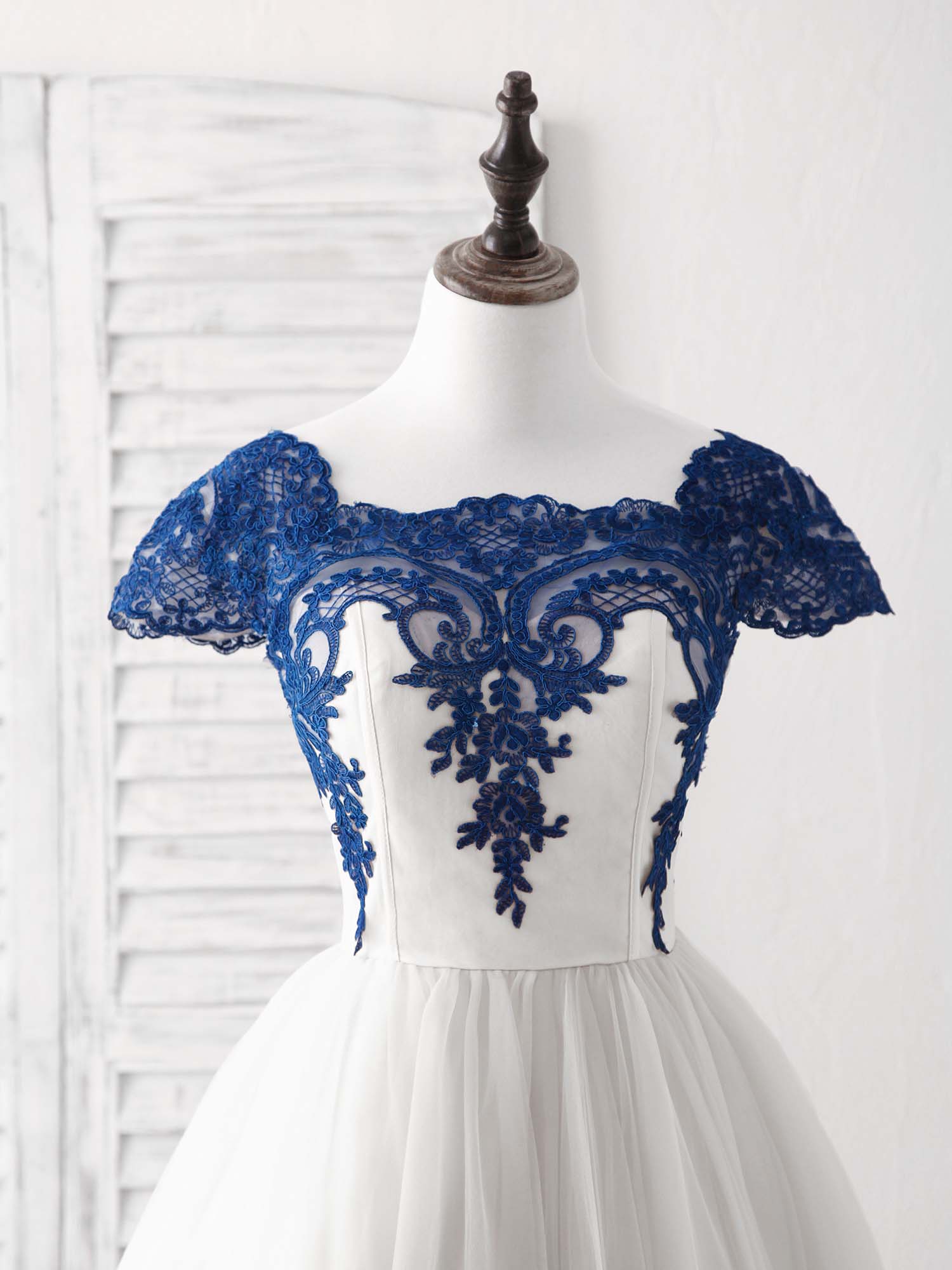 short white and blue prom dress Prom dress 1537 | Prom dress 2011