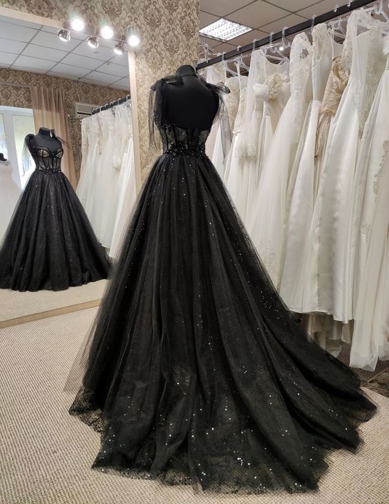 Elegant Black Wedding Dress with Beaded Lace Appliques - Stunning Bridal Gown Elegant Black Wedding Dress with Beaded Lace Appliques - Stunning Bridal Gown