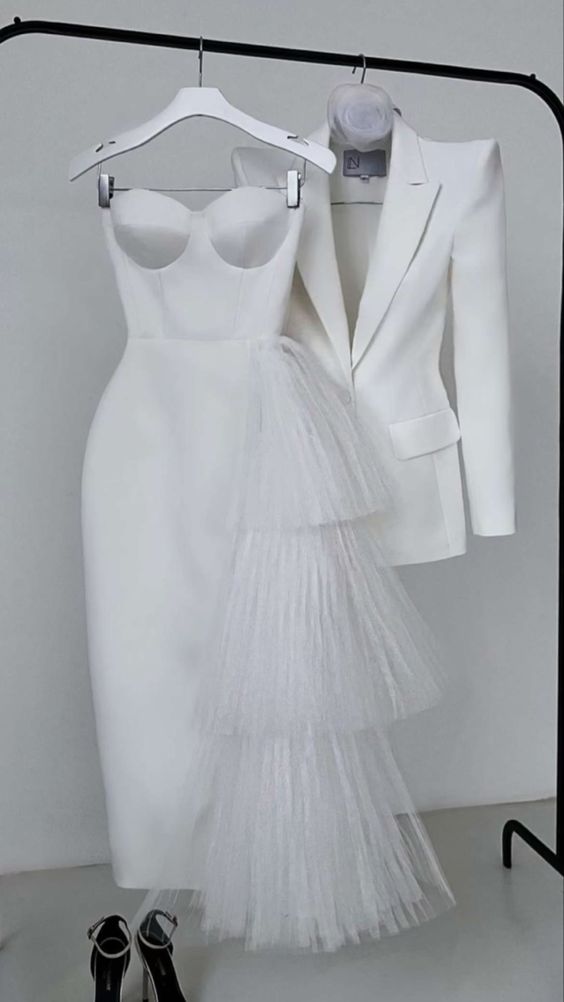 https://cdn.shopify.com/s/files/1/0244/5312/0034/products/4ce234394fd71d1f094f4ac864279962_d22758e5-ac69-4990-8f77-ef1ce821615a.jpg?v=1672277353