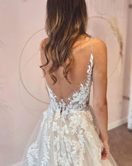 Elegant A-Line Deep V-Neck Backless Wedding Dress with Lace Appliques