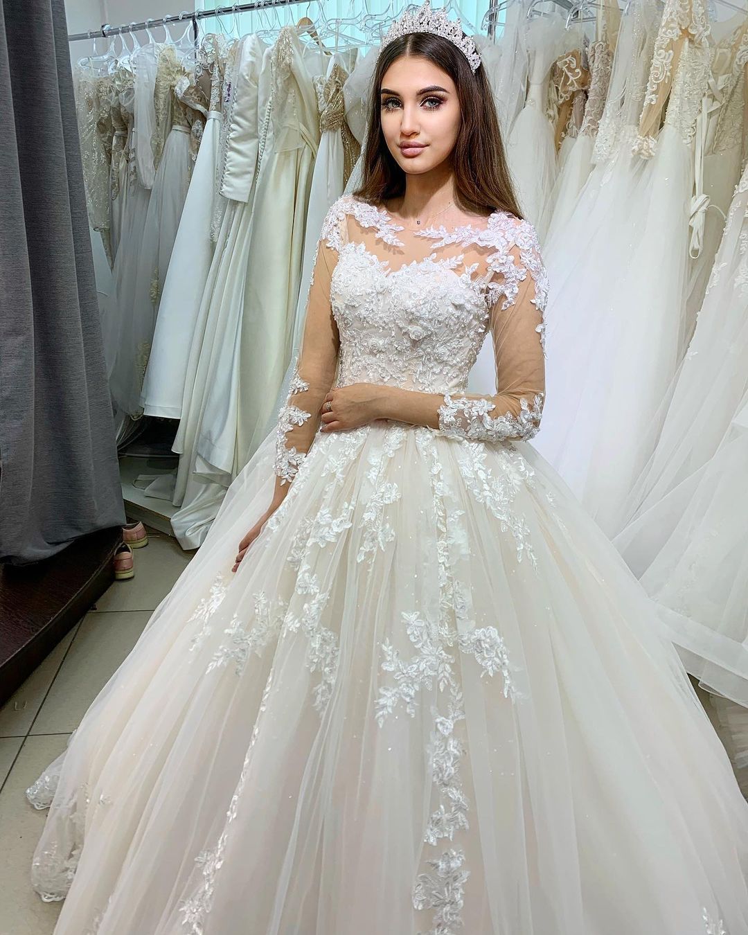 Boho A-Line V-Neck Glitter Wedding Dress, Chiffon Tulle Open Back Gown