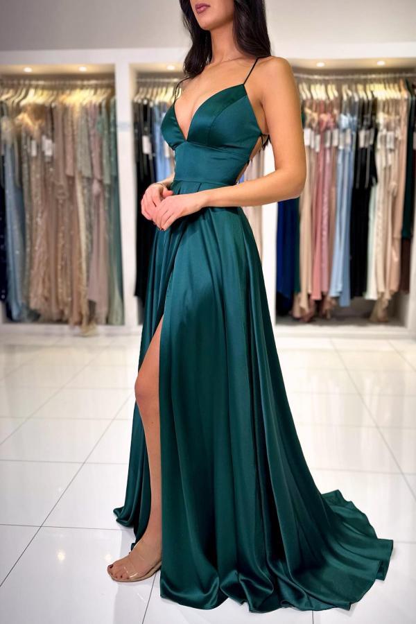 Elegant Spaghetti Strap Satin Formal Dress with Slit - Perfect for Evening Wear