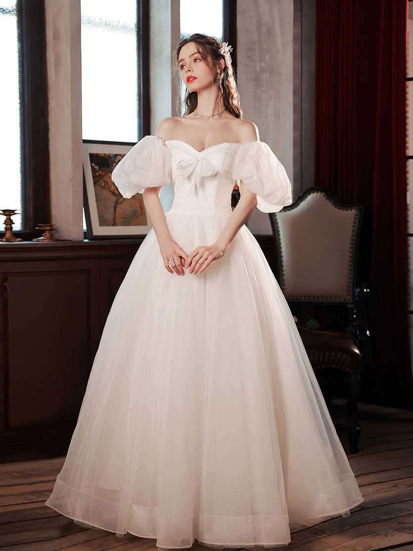 White Tulle Puffy Sleeves Long Prom Dress Sweet 16 Gowns