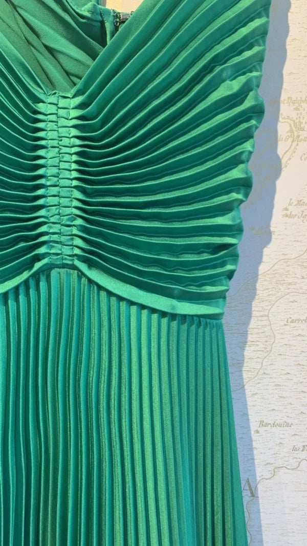 Green Long Pleated Prom Evening Dress