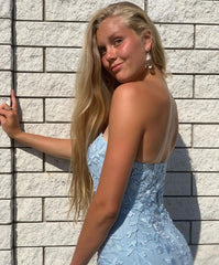 Elegant Sky Blue Mermaid Prom Dress: Sleeveless, Sweetheart Neckline, High Slit