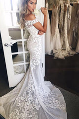 Off-the-Shoulder Sweep Train Mermaid Wedding Dress with Appliques Elegant