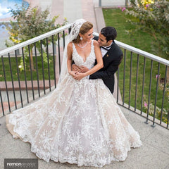 Elegant Spaghetti Straps Sweetheart A-Line Wedding Dress with Floral Lace Tulle