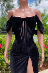 Elegant Off-the-Shoulder Velvet Black Long Prom Dress with Side Split Design