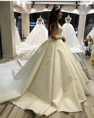Elegant Long Sleeve Princess Sweetheart Satin Wedding Dress with Appliques OD1311