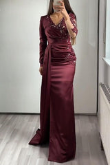 Elegant V-Neck Long Sleeve Mermaid Prom Dress with Delicate Lace Appliques