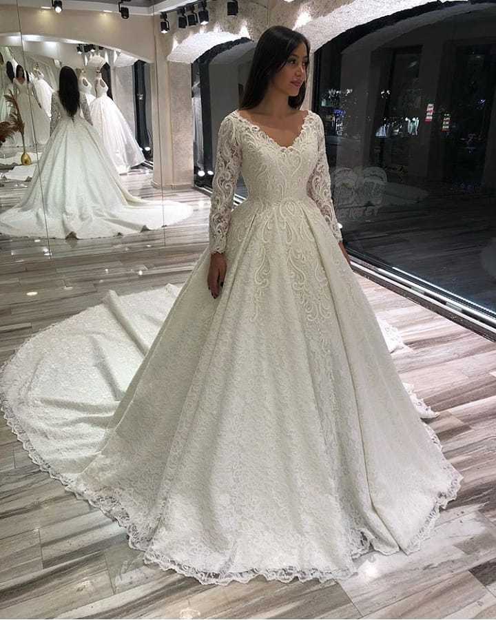 Elegant A-Line Deep V-Neck Lace Appliqued Long Sleeve Wedding Dress