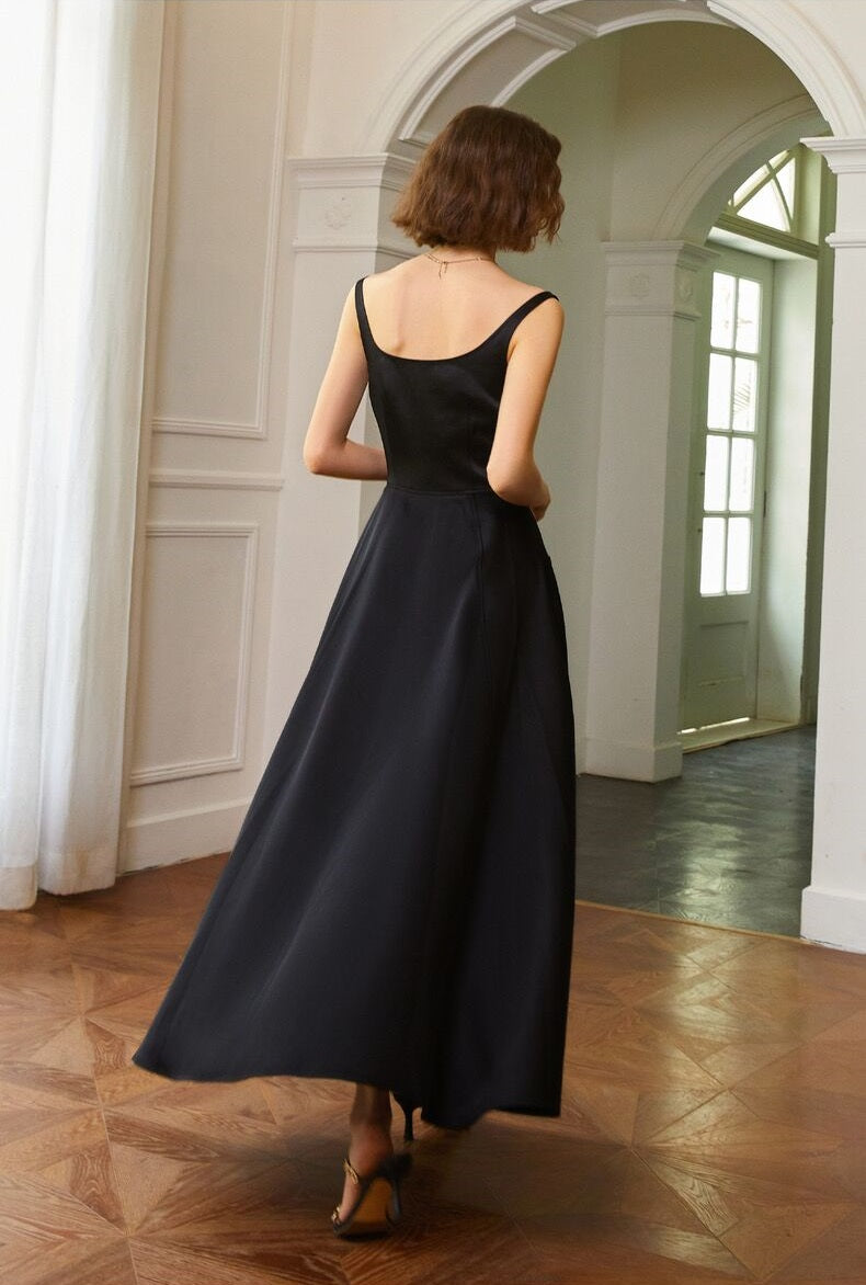 Audrey Hepburn Style Black 50s Vintage Dress with Pockets - DollyGown