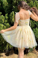 Champagne Tulle Homecoming Dress with Embroidery, Spaghetti Straps, Short Party Gown