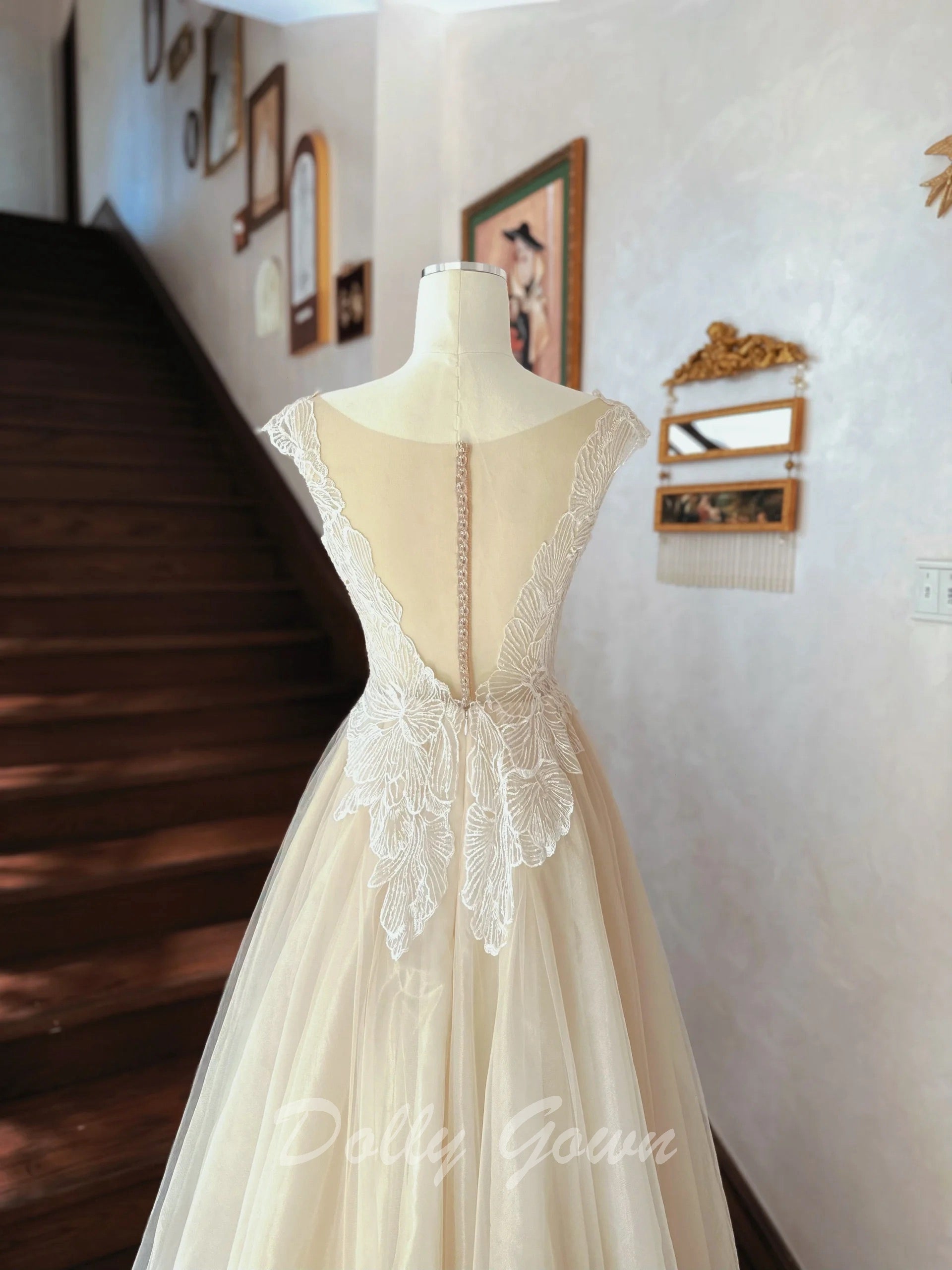 white christmas dresses Fairy Illusion Lace Top A-line Sheer Flowy Champagne Wedding Dress white christmas dresses Fairy Illusion Lace Top A-line Sheer Flowy Champagne Wedding Dress