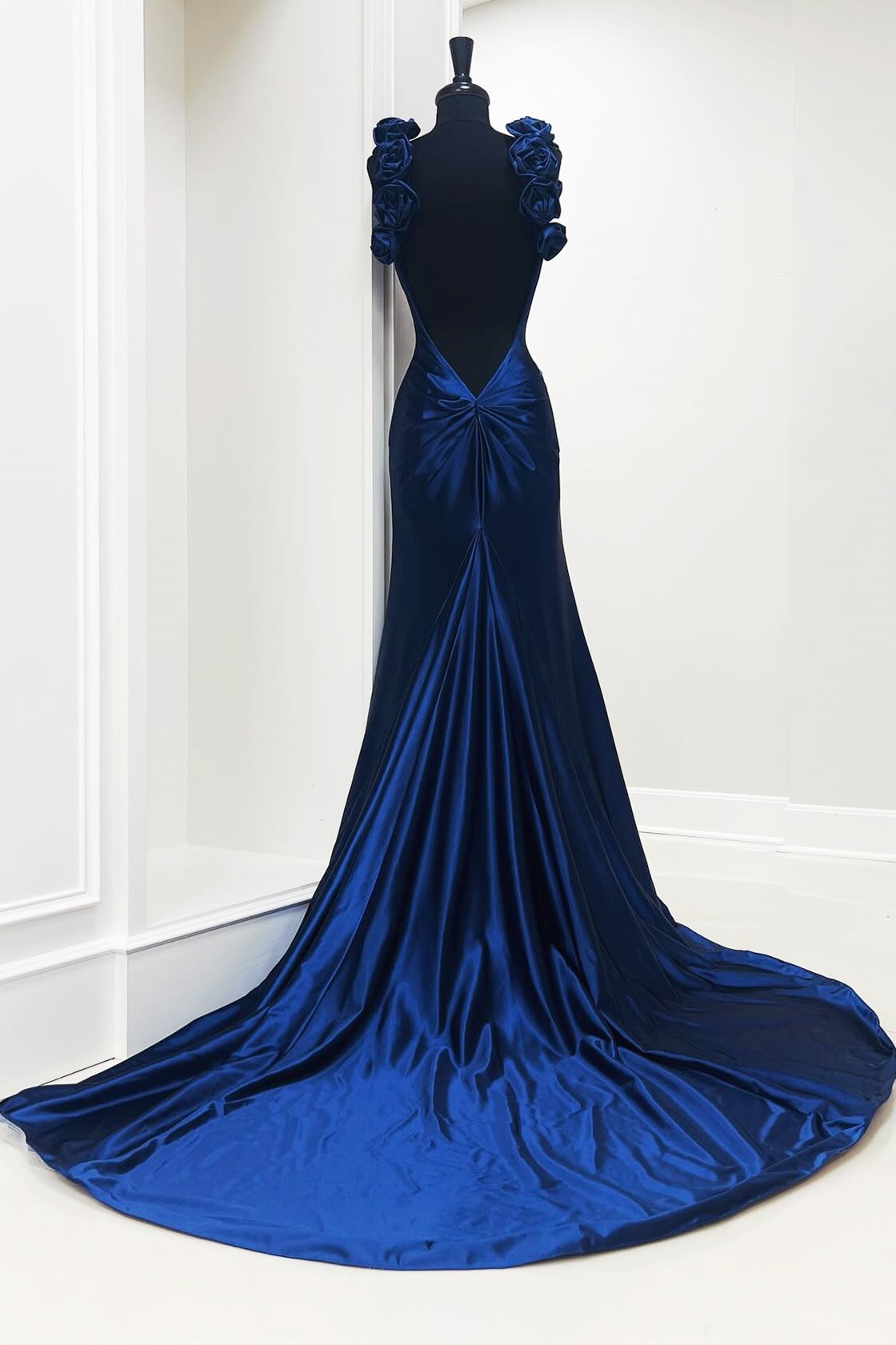 Rosette Plunge V Backless Mermaid Long Formal Gown Rosette Plunge V Backless Mermaid Long Formal Gown