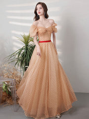 Elegant A-Line Sweetheart Neck Tulle Champagne Prom Dress for Evening Events
