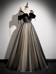 Elegant A-Line Tulle Black Long Prom Dress: Stunning Formal Evening Gown