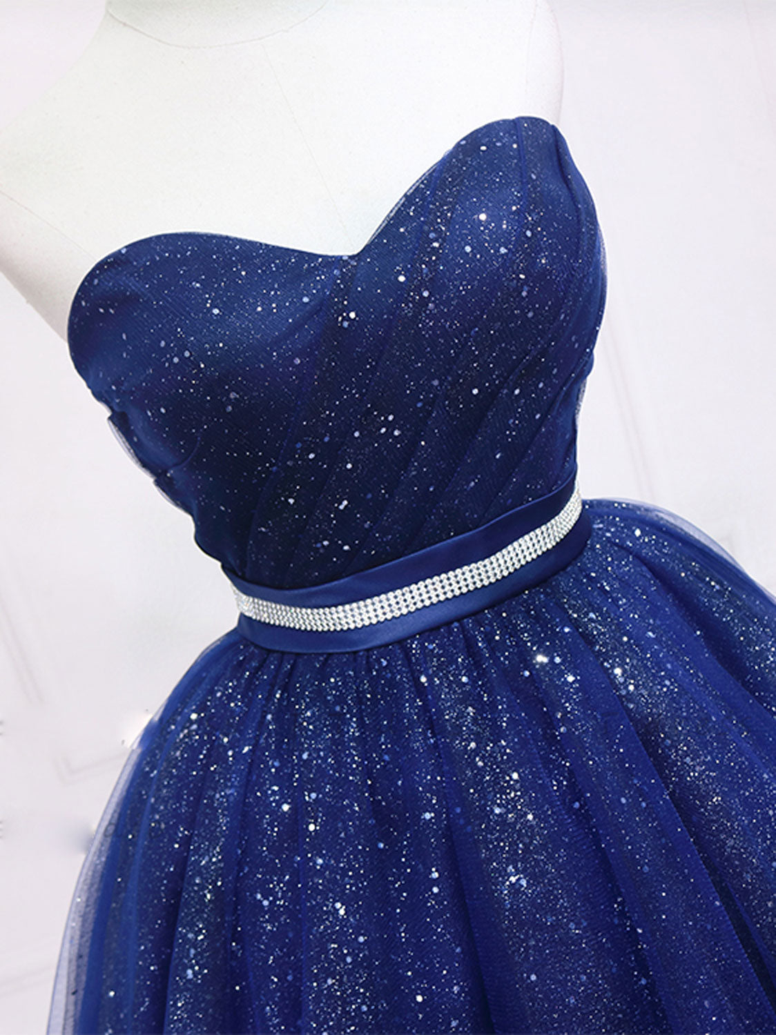 Elegant Dark Blue Sweetheart Neck Tulle Sequin Short Prom Homecoming Dress