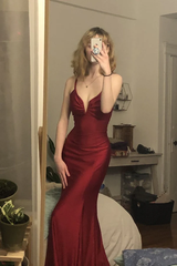 Stunning Burgundy Mermaid Long Prom Evening Dress