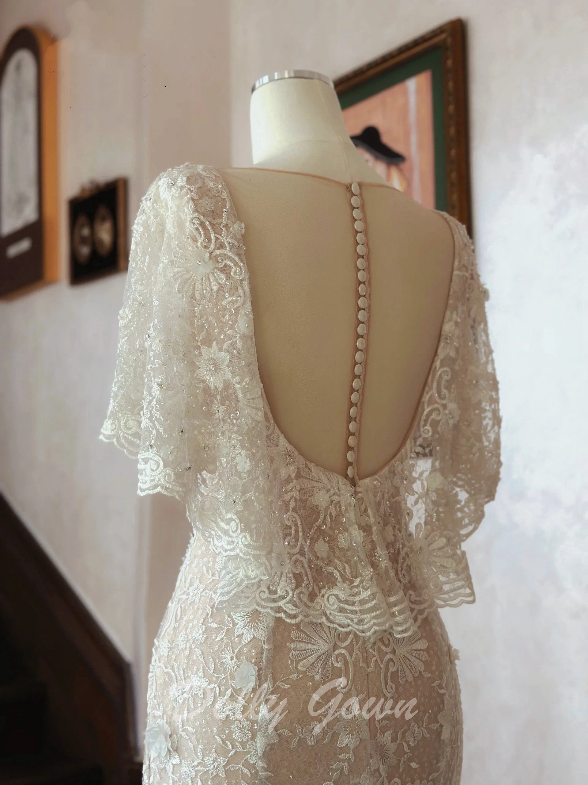 Ruffle Cap Sleeves Mermaid Lace Wedding Dress - DollyGown