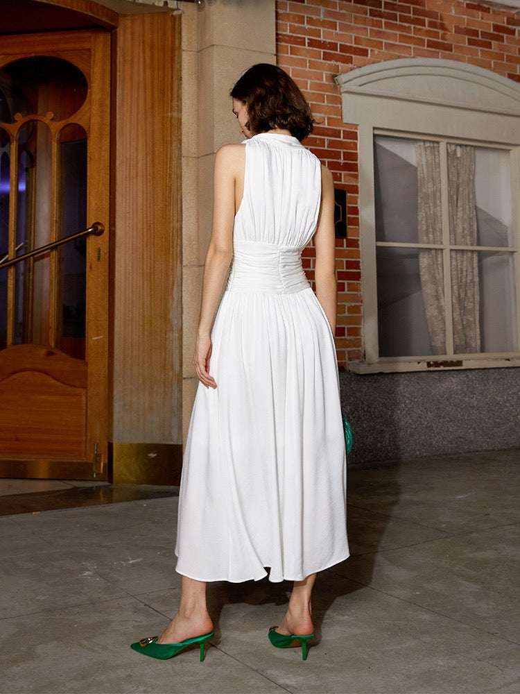 Vintage Marilyn Monroe inspired Halter Neck White Silk Dress Vintage Marilyn Monroe inspired Halter Neck White Silk Dress