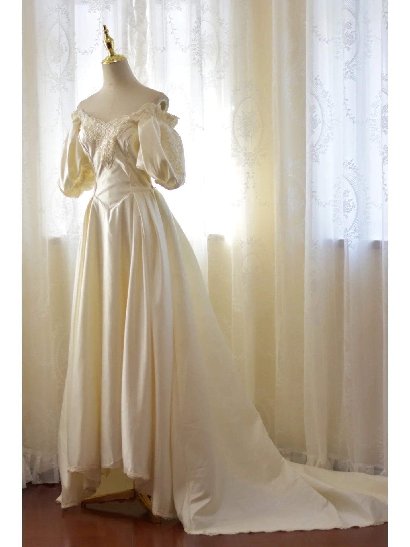 Vintage Satin 80s Wedding Dress with Flattering Puffy Sleeves Vintage Satin 80s Wedding Dress with Flattering Puffy Sleeves