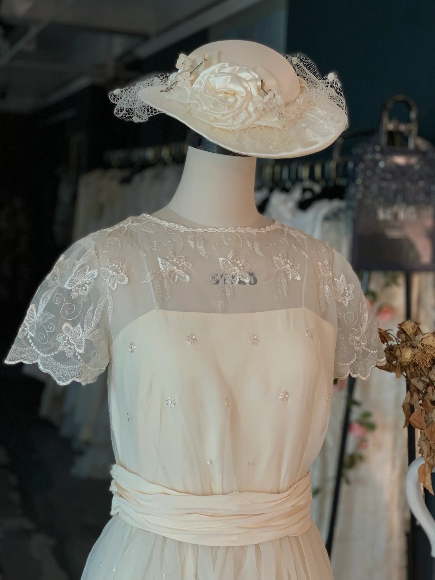 Vintage Style 70s Ankle Length Wedding Dress - DollyGown