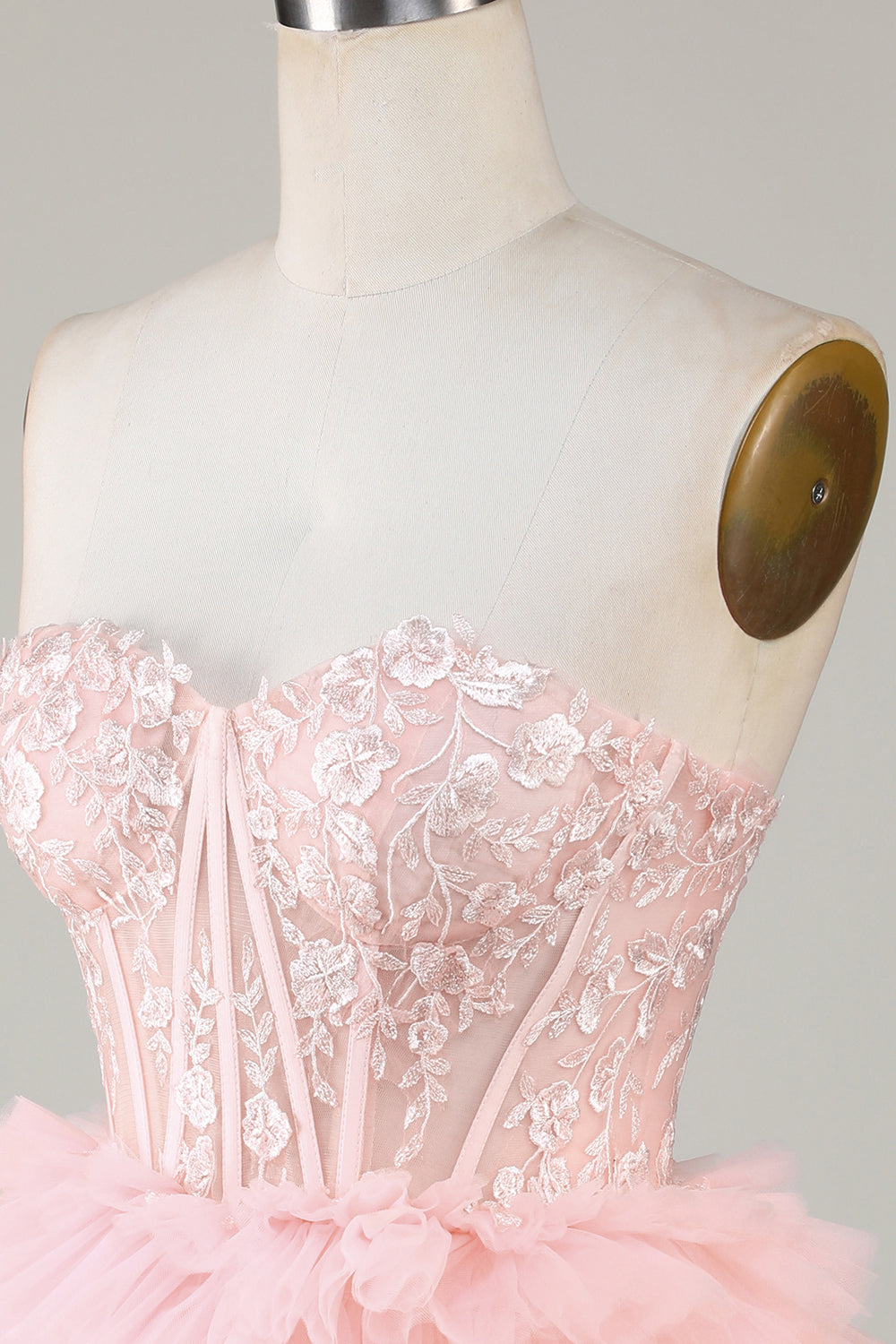 Elegant Pink Sweetheart A-Line Homecoming Dress with Ruffles and Tulle