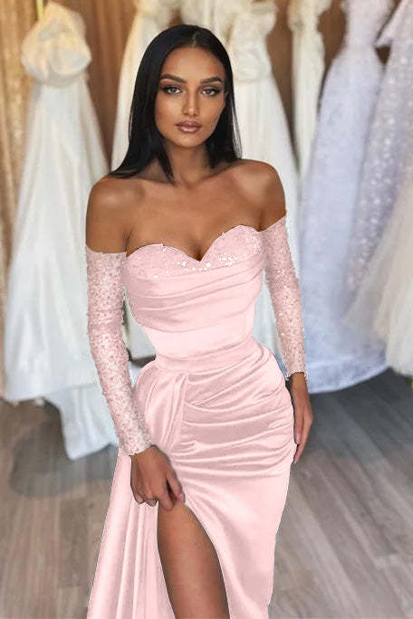 Elegant Black Sweetheart Prom Dress with Short Sleeves and Pleated Slit