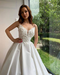 Elegant Satin Ball Gown Sweetheart Spaghetti Straps Long Wedding Dress