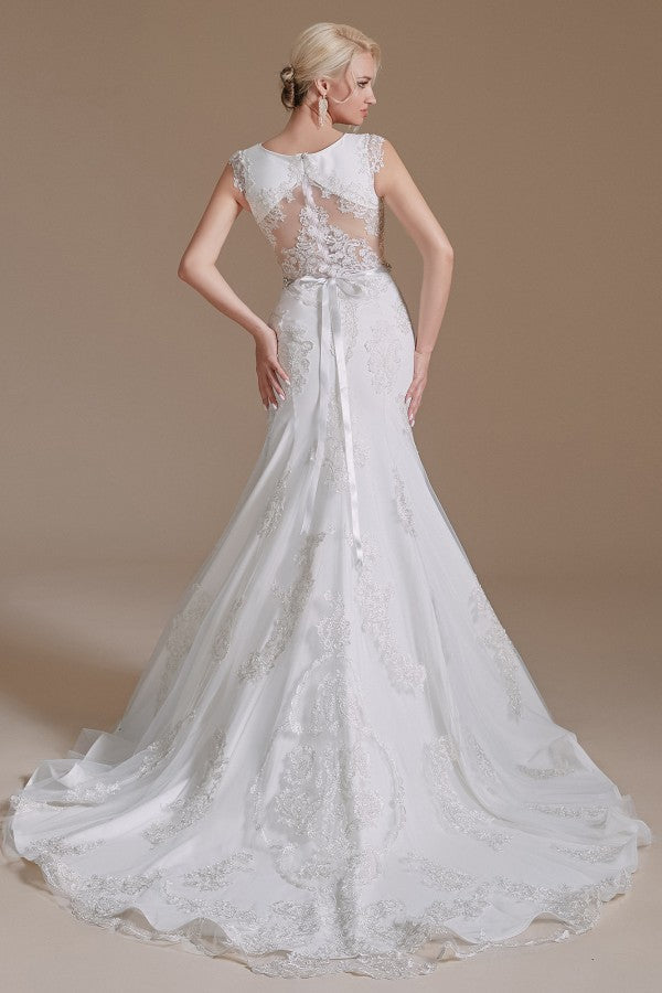 Elegant Mermaid Jewel Neck Long Wedding Dress with Tulle Lace and Beaded Waist