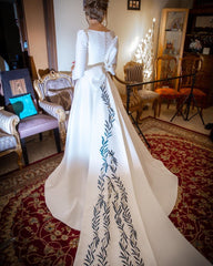 Elegant Long Sleeve A-Line Bateau Satin Wedding Dress Bridal Gown
